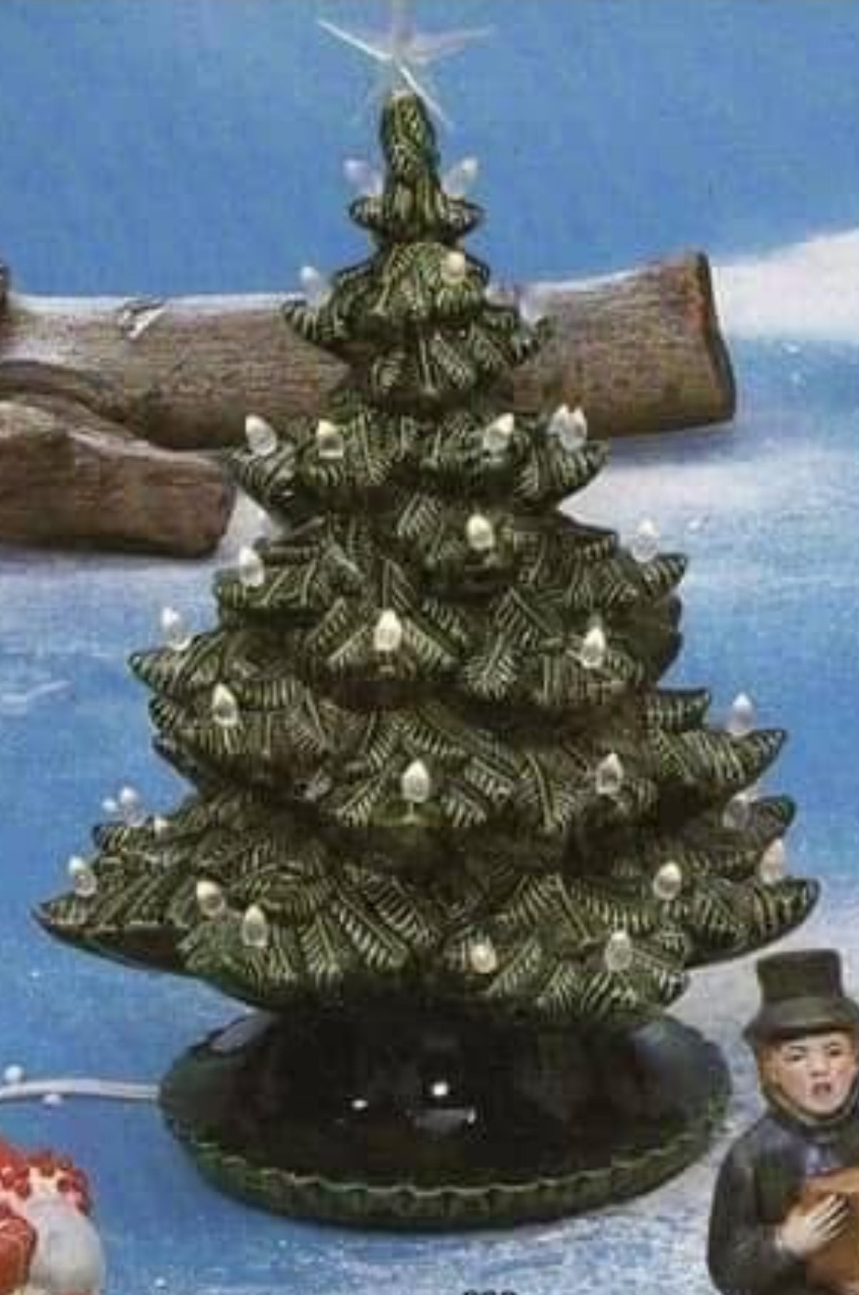 363 Spur Tree image 0