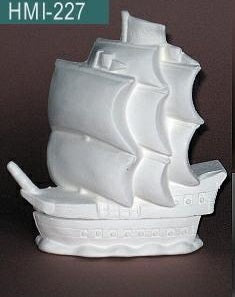 HMI 227 Pirate Ship Bank image 0