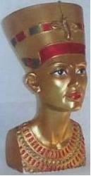 L 526 Large Nefertiti image 0