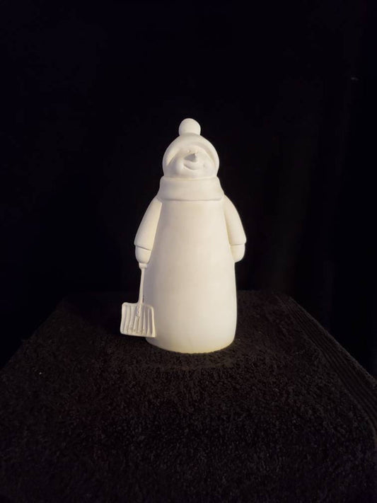 Snowman w/ Shovel image 0