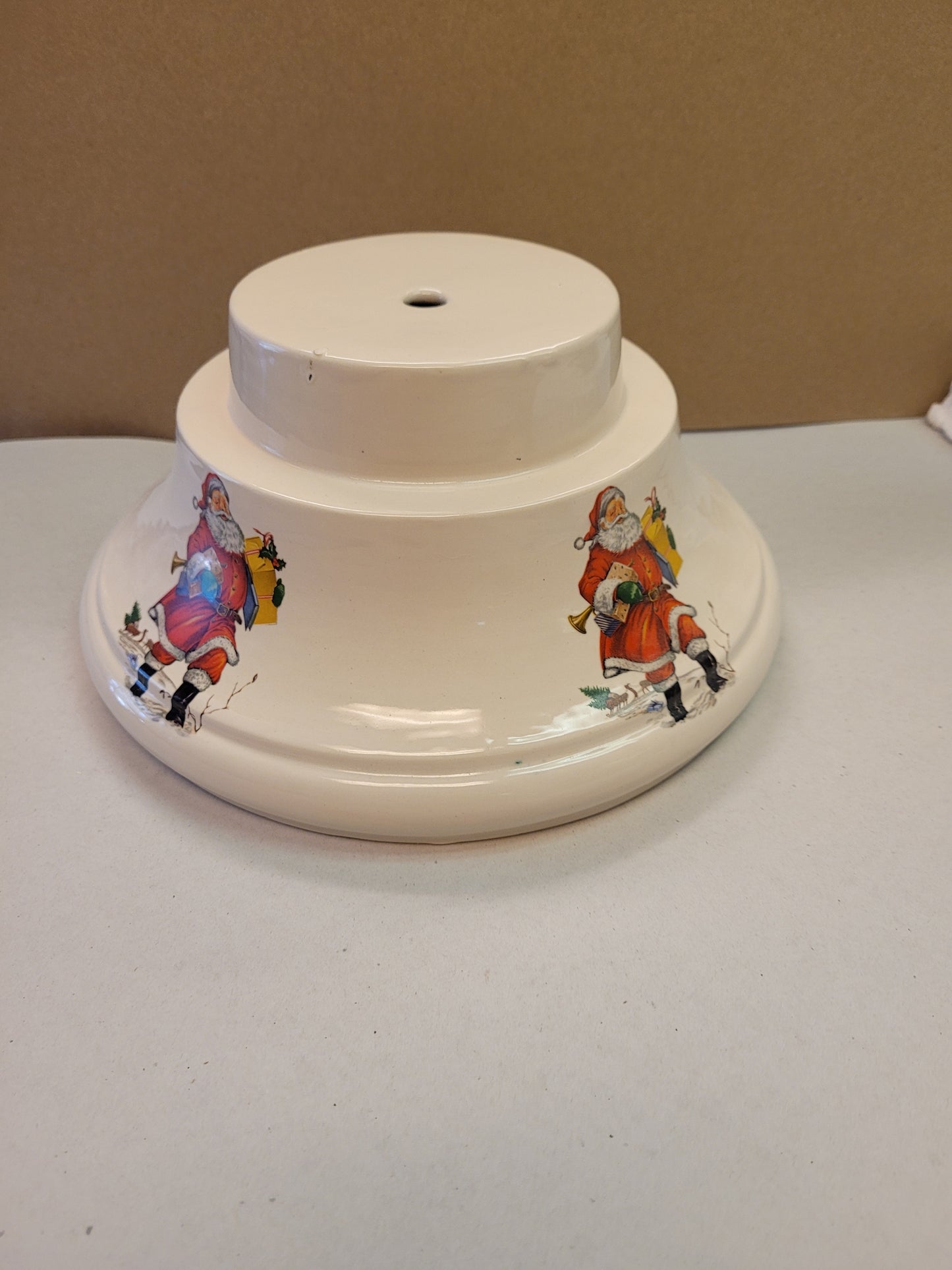 CT-01A Christmas Tree Base image 0