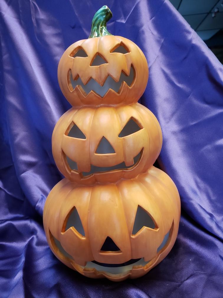IMD 755 3- Tier Pumpkin image 0