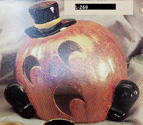 L 269 Humpty Pumpkin image 0